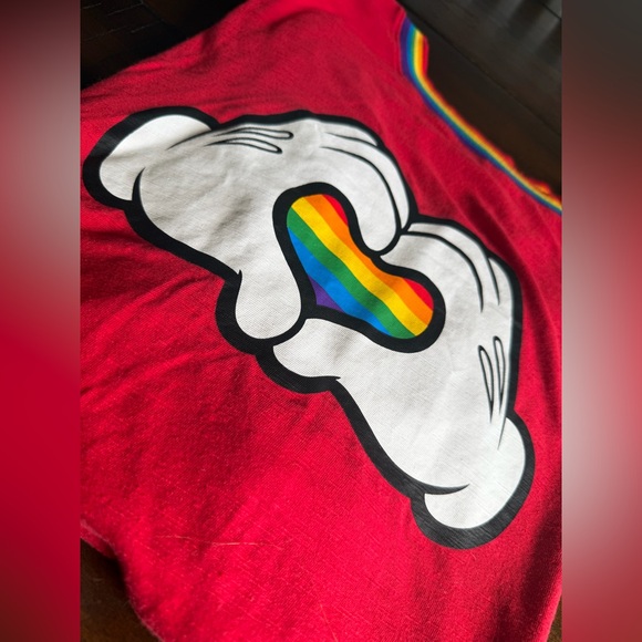 Disney Mickey Mouse Pride T-Shirt 🌈 | Men’s XXL | Rainbow Trim Graphic Tee - Picture 3 of 4